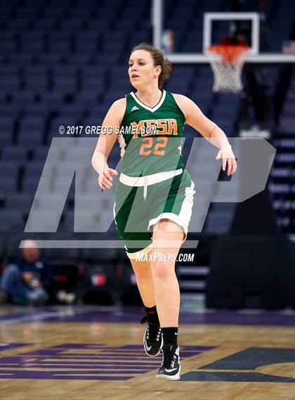Thumbnail 3 in Mesa Verde vs. Ponderosa photogallery.