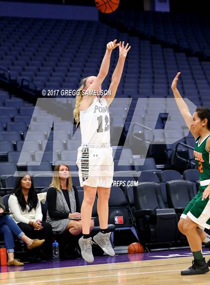 Thumbnail 1 in Mesa Verde vs. Ponderosa photogallery.