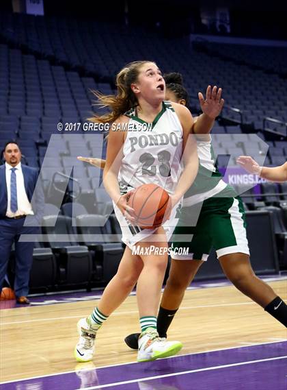 Thumbnail 2 in Mesa Verde vs. Ponderosa photogallery.
