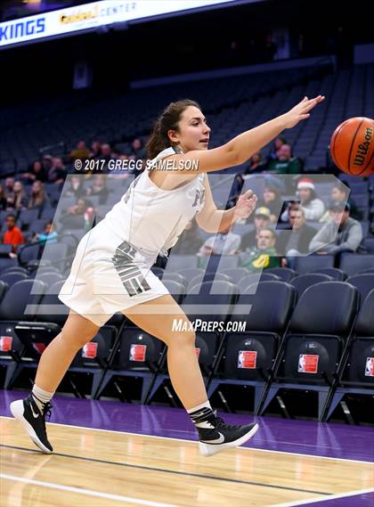 Thumbnail 2 in Mesa Verde vs. Ponderosa photogallery.