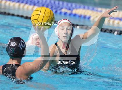 Thumbnail 2 in Fallbrook vs. Oceanside (CIF SDS D2 Quarterfinal) photogallery.