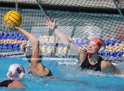 Thumbnail 3 in Fallbrook vs. Oceanside (CIF SDS D2 Quarterfinal) photogallery.