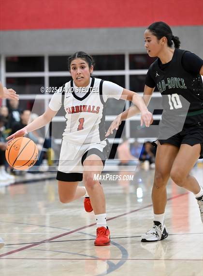 Thumbnail 1 in Head-Royce @ Woodland Christian (CIF State D5 NorCal Semifinal) photogallery.