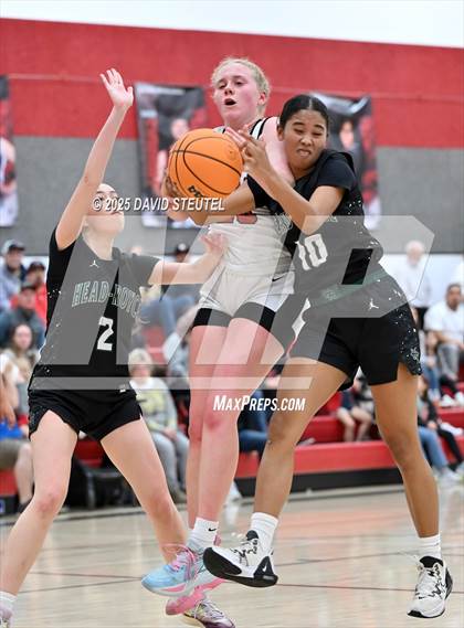 Thumbnail 1 in Head-Royce @ Woodland Christian (CIF State D5 NorCal Semifinal) photogallery.
