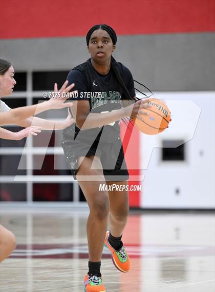 Thumbnail 2 in Head-Royce @ Woodland Christian (CIF State D5 NorCal Semifinal) photogallery.