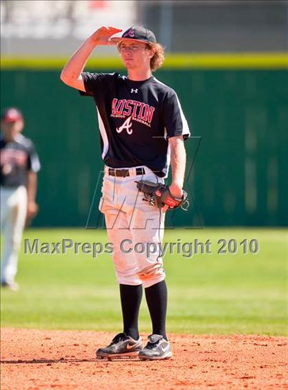 Thumbnail 3 in Austin vs North Shore (Alvin Tournament) photogallery.