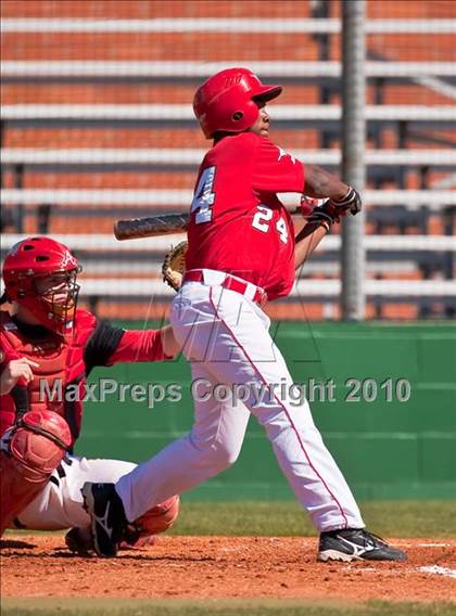 Thumbnail 2 in Austin vs North Shore (Alvin Tournament) photogallery.