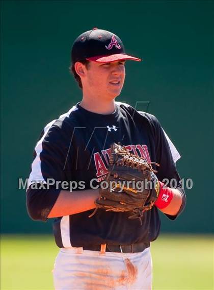 Thumbnail 2 in Austin vs North Shore (Alvin Tournament) photogallery.
