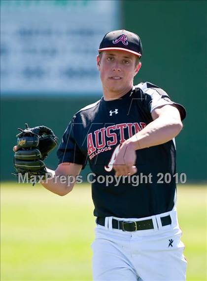 Thumbnail 3 in Austin vs North Shore (Alvin Tournament) photogallery.