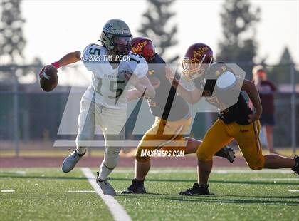Thumbnail 1 in Brea Olinda @ Esperanza photogallery.