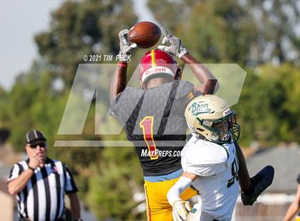 Thumbnail 1 in Brea Olinda @ Esperanza photogallery.