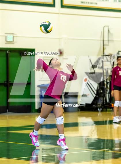 Thumbnail 2 in Oxnard @ Santa Barbara photogallery.