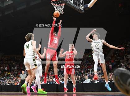 Thumbnail 1 in Denver East vs. Mountain Vista (CHSAA 6A Final 4) photogallery.