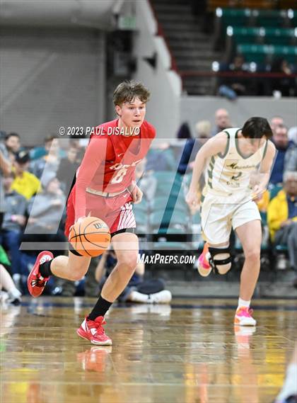 Thumbnail 3 in Denver East vs. Mountain Vista (CHSAA 6A Final 4) photogallery.