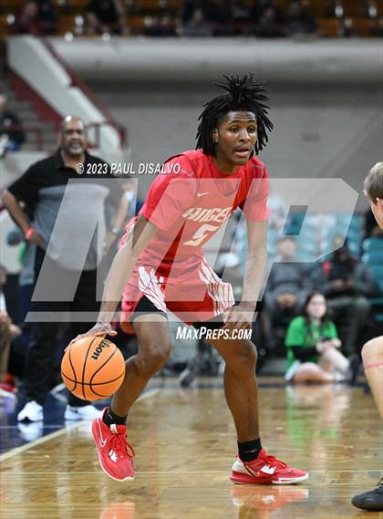 Thumbnail 3 in Denver East vs. Mountain Vista (CHSAA 6A Final 4) photogallery.