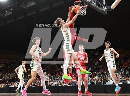 Thumbnail 1 in Denver East vs. Mountain Vista (CHSAA 6A Final 4) photogallery.