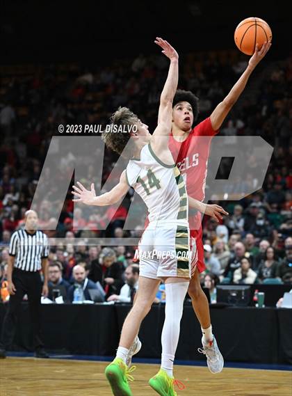 Thumbnail 2 in Denver East vs. Mountain Vista (CHSAA 6A Final 4) photogallery.