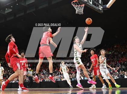 Thumbnail 2 in Denver East vs. Mountain Vista (CHSAA 6A Final 4) photogallery.
