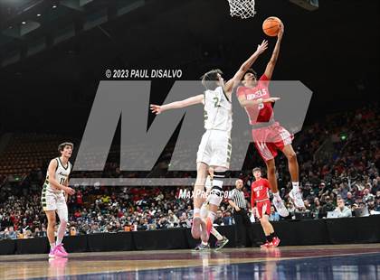 Thumbnail 3 in Denver East vs. Mountain Vista (CHSAA 6A Final 4) photogallery.