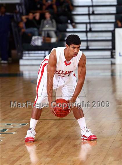 Thumbnail 2 in Bellaire vs Duncanville (Texas Jamboree) photogallery.
