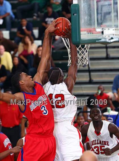 Thumbnail 1 in Bellaire vs Duncanville (Texas Jamboree) photogallery.
