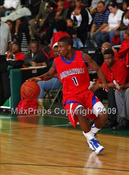 Thumbnail 3 in Bellaire vs Duncanville (Texas Jamboree) photogallery.