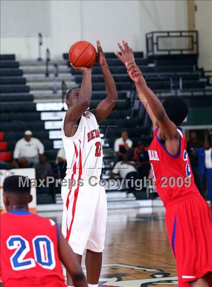 Thumbnail 3 in Bellaire vs Duncanville (Texas Jamboree) photogallery.