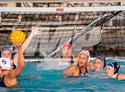 Thumbnail 2 in Corona del Mar vs San Marcos (Bill Barnett Holiday Cup) photogallery.