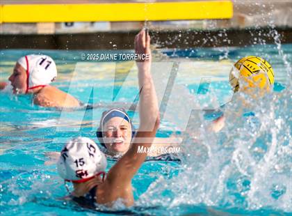 Thumbnail 2 in Corona del Mar vs San Marcos (Bill Barnett Holiday Cup) photogallery.
