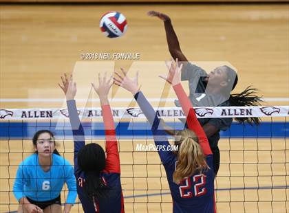 Thumbnail 3 in Boyd @ Plano West photogallery.
