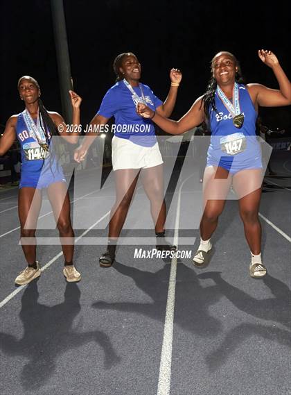 Thumbnail 1 in FHSAA 2A Finals (Awards) photogallery.
