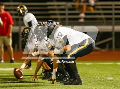 Thumbnail 3 in Hart vs. Ventura photogallery.