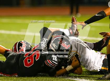 Thumbnail 2 in Hart vs. Ventura photogallery.