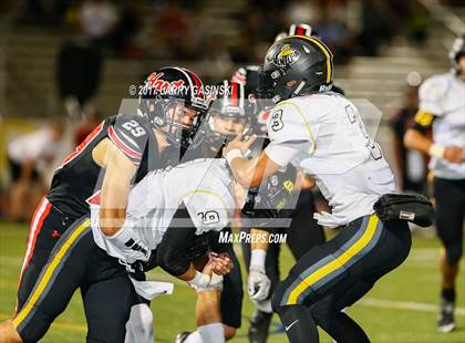Thumbnail 1 in Hart vs. Ventura photogallery.