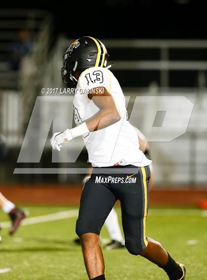 Thumbnail 1 in Hart vs. Ventura photogallery.