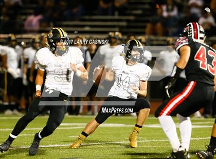 Thumbnail 1 in Hart vs. Ventura photogallery.