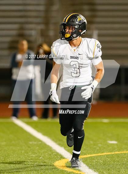 Thumbnail 3 in Hart vs. Ventura photogallery.