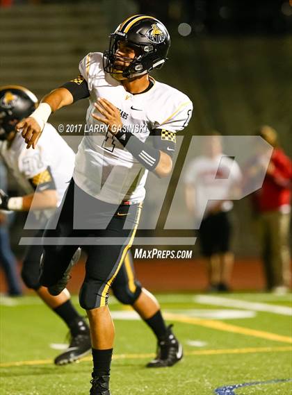 Thumbnail 1 in Hart vs. Ventura photogallery.