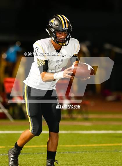Thumbnail 1 in Hart vs. Ventura photogallery.