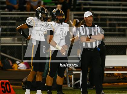 Thumbnail 3 in Hart vs. Ventura photogallery.