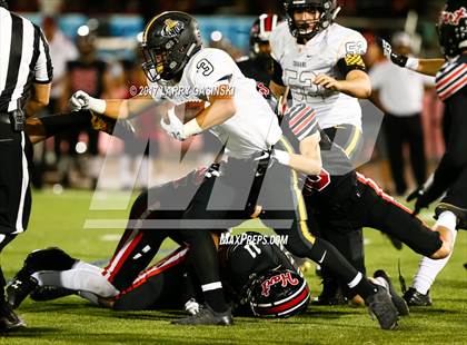 Thumbnail 3 in Hart vs. Ventura photogallery.