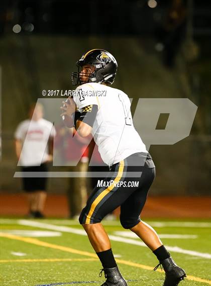 Thumbnail 3 in Hart vs. Ventura photogallery.