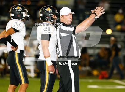 Thumbnail 2 in Hart vs. Ventura photogallery.