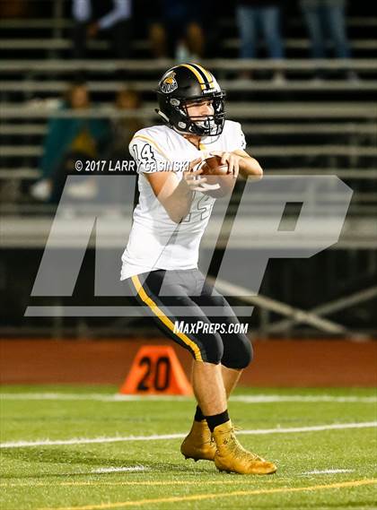 Thumbnail 1 in Hart vs. Ventura photogallery.