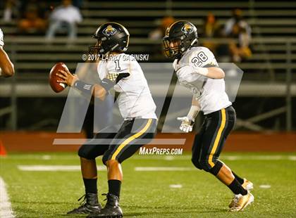 Thumbnail 3 in Hart vs. Ventura photogallery.