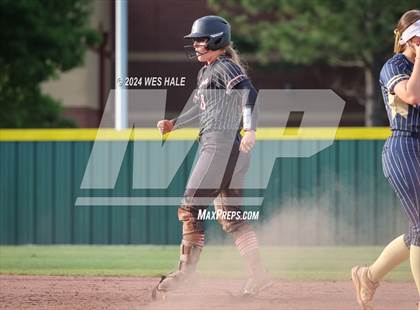 Thumbnail 2 in Houston @ Arlington (4A District 15 Championship) photogallery.