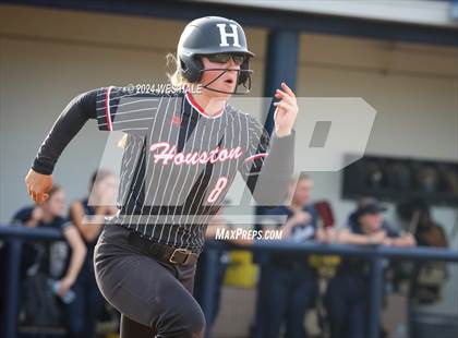 Thumbnail 2 in Houston @ Arlington (4A District 15 Championship) photogallery.