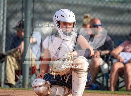 Thumbnail 1 in Houston @ Arlington (4A District 15 Championship) photogallery.
