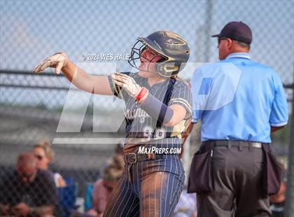 Thumbnail 1 in Houston @ Arlington (4A District 15 Championship) photogallery.