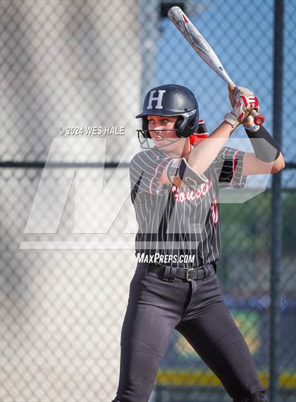 Thumbnail 2 in Houston @ Arlington (4A District 15 Championship) photogallery.